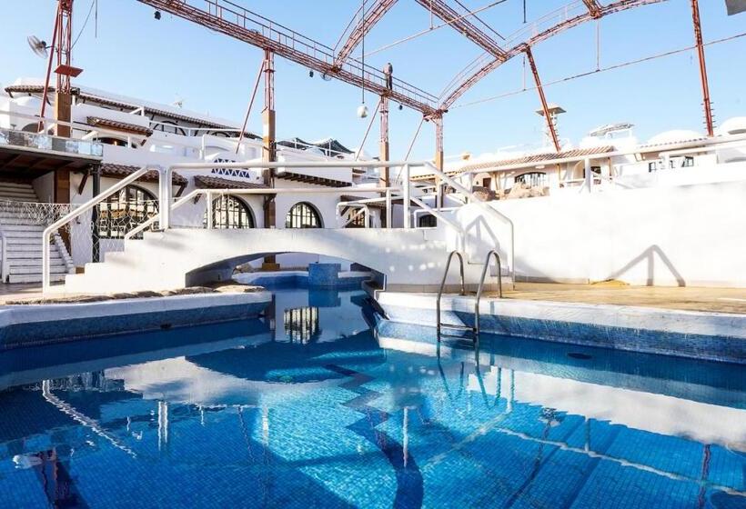 2 Bedroom Suite with Terrace, Sanafir Hotel   El Pacha Suites Sharm   Adults Only
