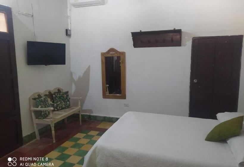 اتاق کلاسیک چهارنفره, Casa Alicia Mompox