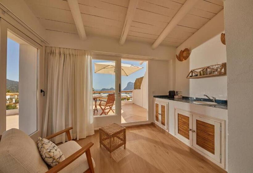 Deluxe Suite Sea View, Petunia Ibiza, A Beaumier