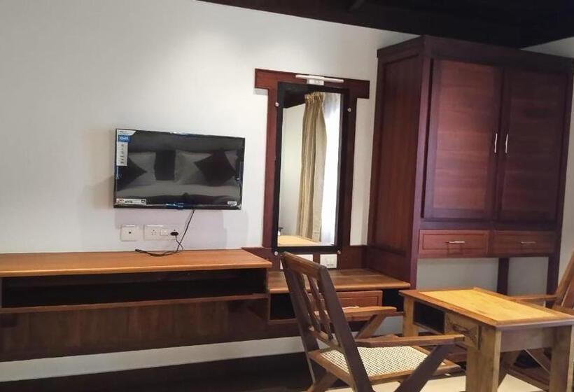Семейный Номер Deluxe, Cherai Beach View Heritage