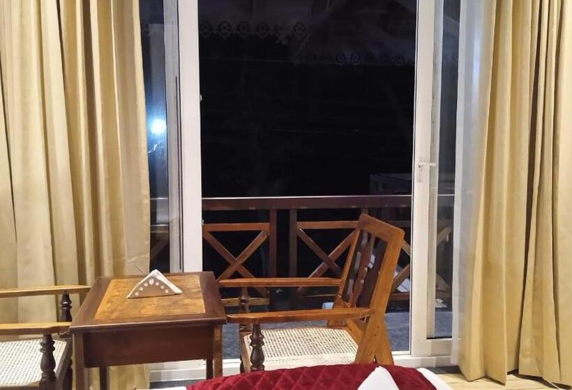 Номер Deluxe, Cherai Beach View Heritage