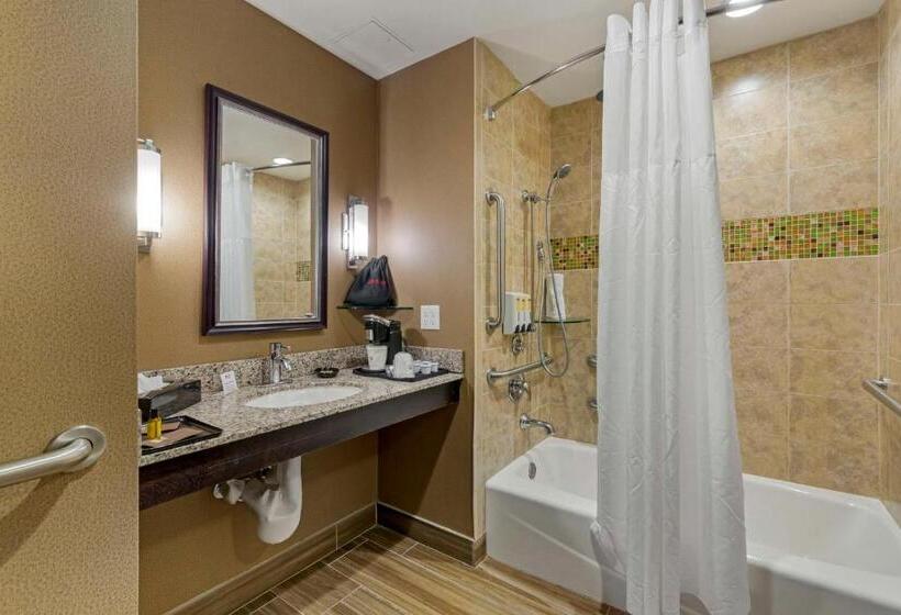 身障者適用キングサイズベッドルーム, Best Western Plus Miami Executive Airport Hotel And Suites