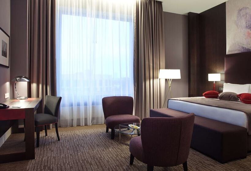 اتاق اجرایی, Doubletree By Hilton Hotel Moscow   Marina