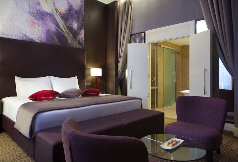 اتاق اجرایی, Doubletree By Hilton Hotel Moscow   Marina