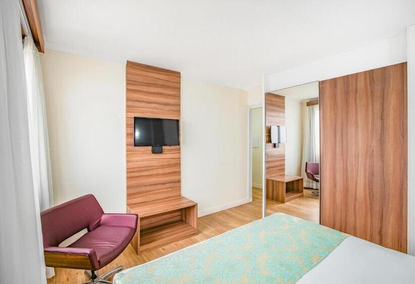 سوییت جونیور, Iate Hotel Centro Florianópolis