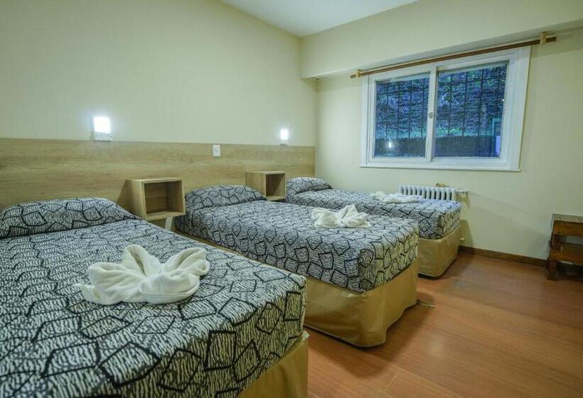 Кровать в Общей Комнате, Tangoinn Hostel Downtown