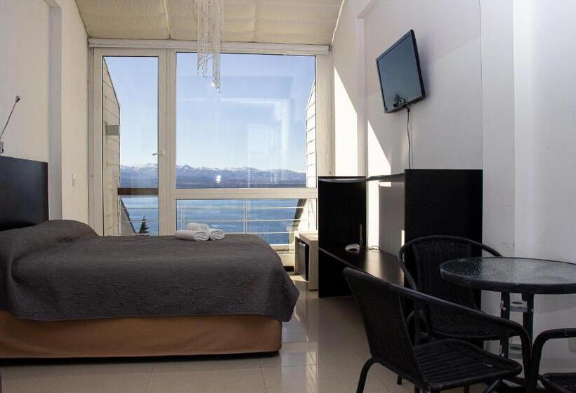 Апартаменты Deluxe 1 Спальня, Tangoinn Hostel Downtown
