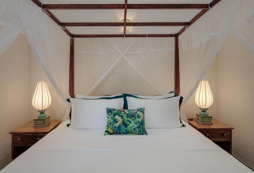 Семейное Бунгало, Green Escape Unawatuna