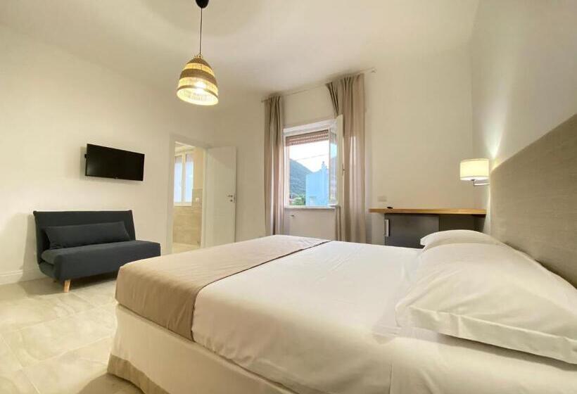 Номер Стандарт Трехместный, Maison Sciscì Rooms
