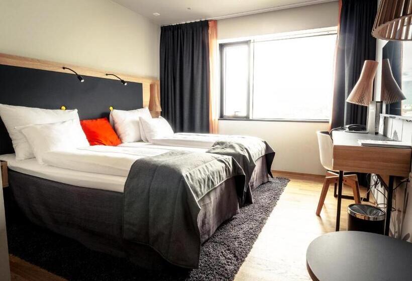 Номер Стандарт, Clarion Hotel The Edge