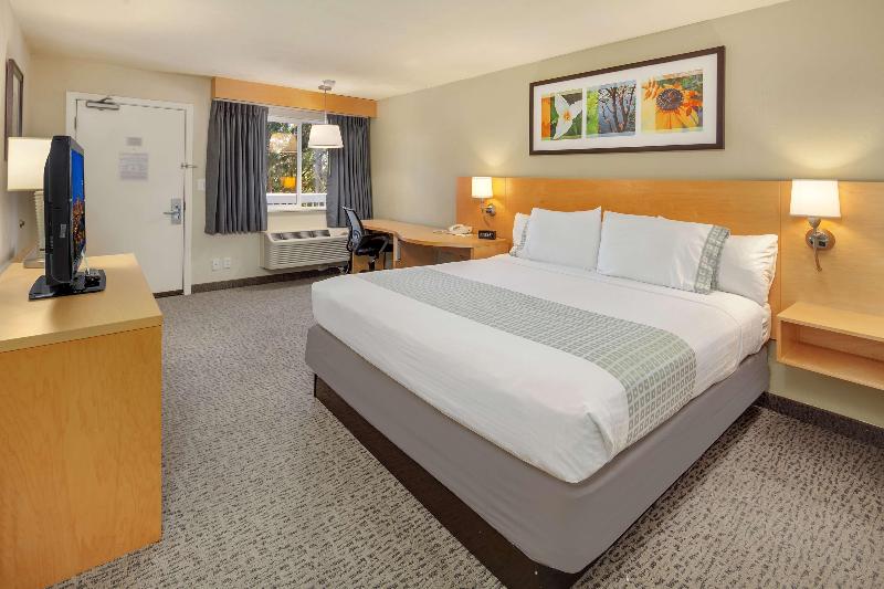 Номер Премиум, Ibis Yanbu