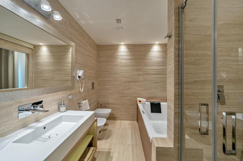 Номер Премиум, Ibis Yanbu