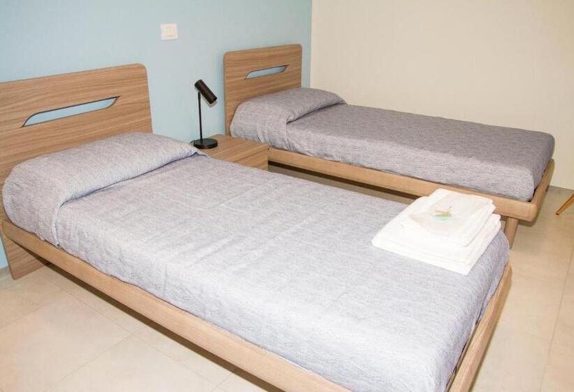 اتاق استاندارد با تراس, B&b La Quiete