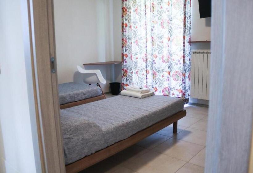 اتاق استاندارد با تراس, B&b La Quiete