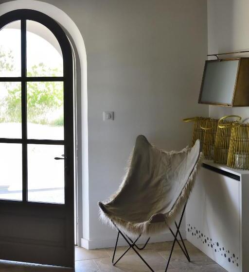 اتاق لوکس با بالکن, Mas Du Couvin, Maison D Hôtes En Camargue