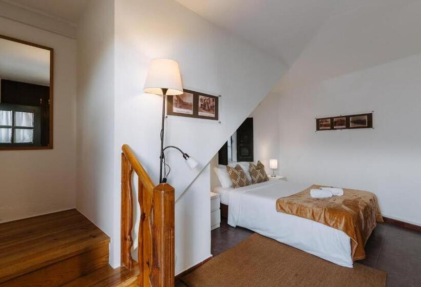 Номер Стандарт, Casa António Moreira