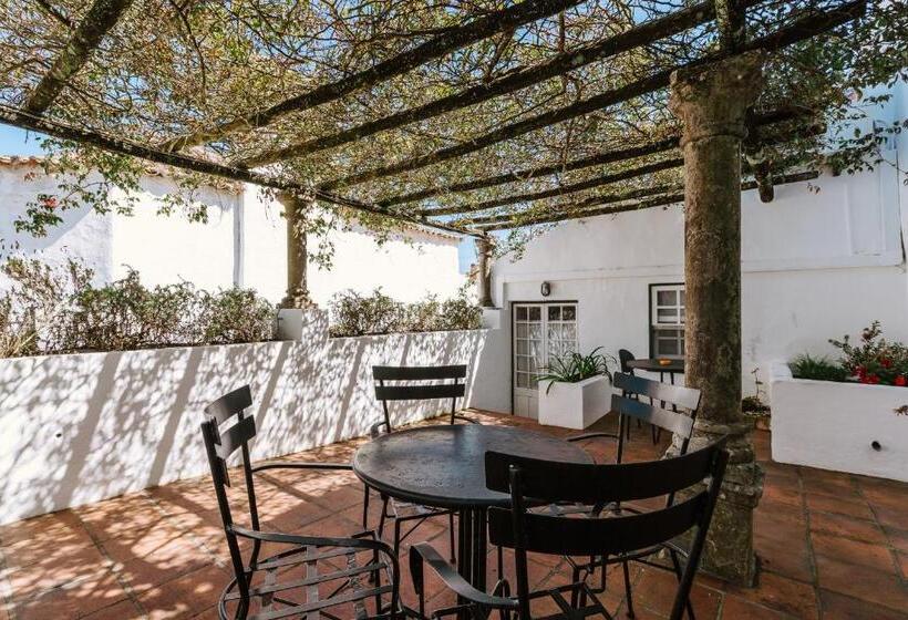 Номер Стандарт, Casa António Moreira