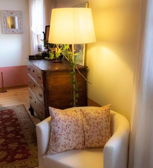 Номер Стандарт, La Porta Accanto B&b