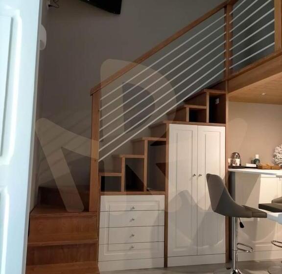 اتاق استاندارد چهارنفره با بالکن, La Maison Du Relax