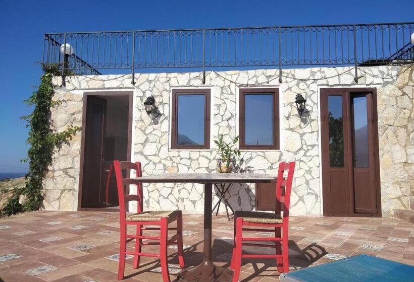 آپارتمان 1 خوابه با چشم‌انداز دریا, Cala Rossa