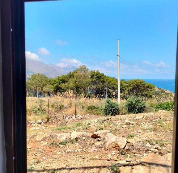 آپارتمان 1 خوابه با چشم‌انداز دریا, Cala Rossa