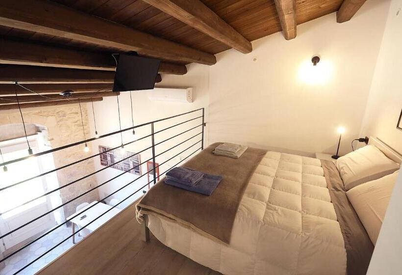 اتاق استاندارد چهار تخته, Ibla Barocca