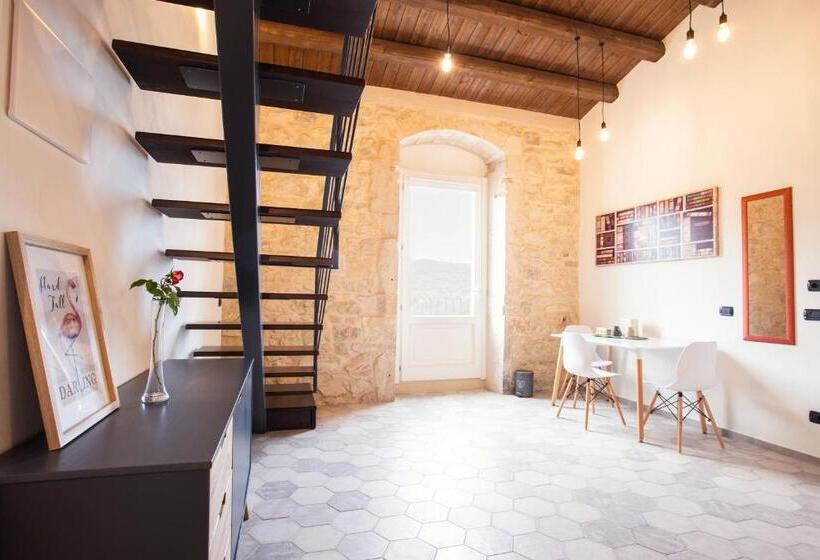 اتاق استاندارد چهار تخته, Ibla Barocca