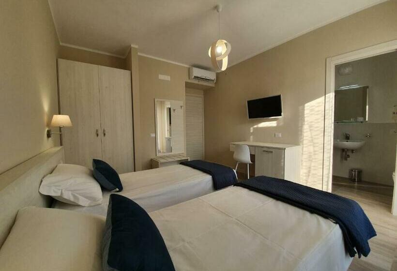 Quarto Deluxe com Sacada, Oikia Rooms