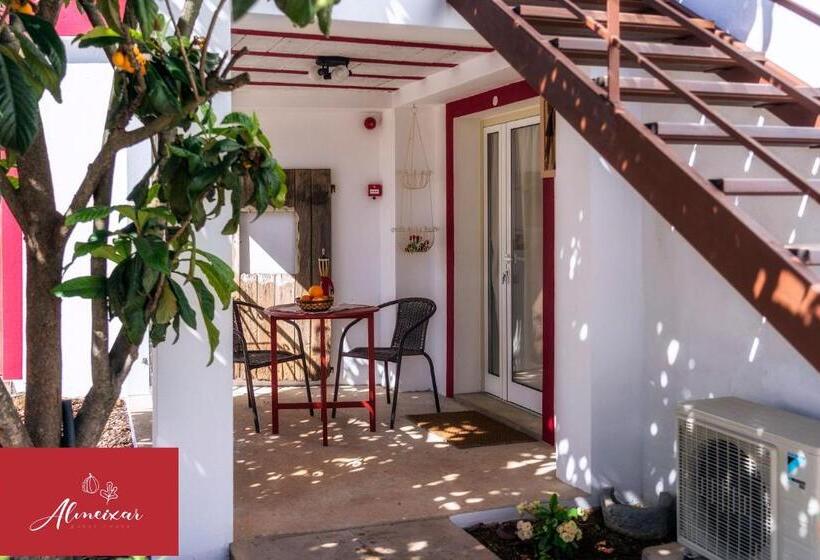 Номер Стандарт с Балконом, Guest House Almeixar