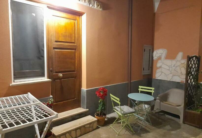 غرفة ديلوكس, Sonnino B&b
