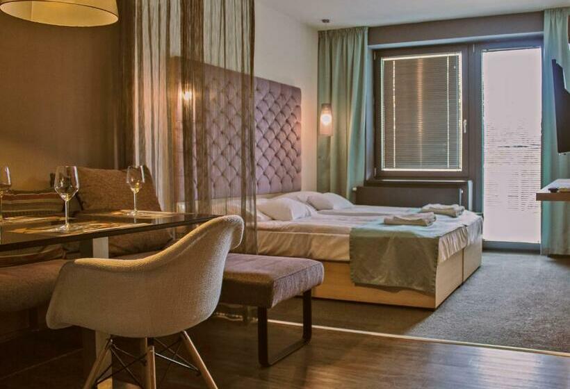 آپارتمان 1 خوابه, Orion Apartman