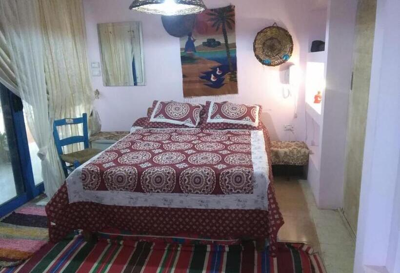 اتاق استاندارد با چشم‌انداز باغ, Rural Guest House فندق البيت الريفي
