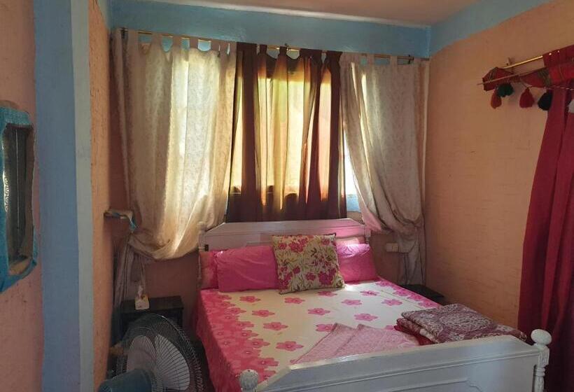 اتاق استاندارد با تراس, Rural Guest House فندق البيت الريفي