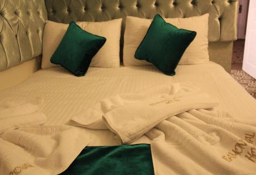 اتاق اکونومی, Diamond Royal