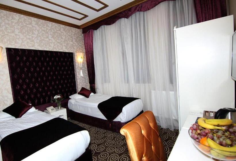 اتاق استاندارد سه نفره, Diamond Royal