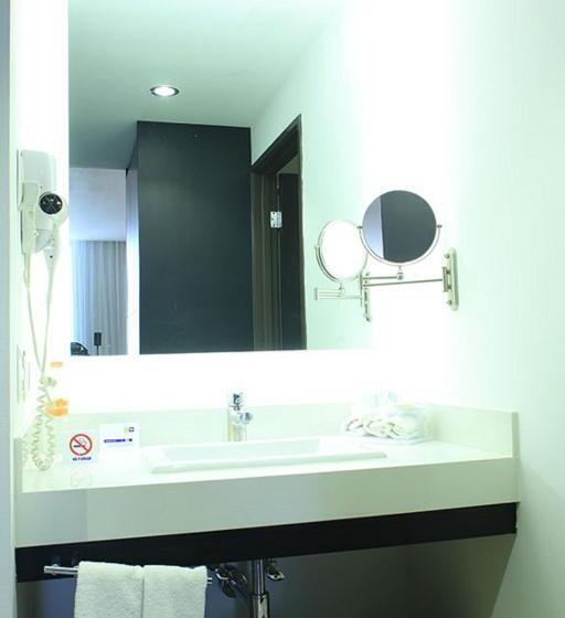 اتاق استاندارد با تخت بزرگ, Holiday Inn Express & Suites Puebla Angelopolis, An Ihg