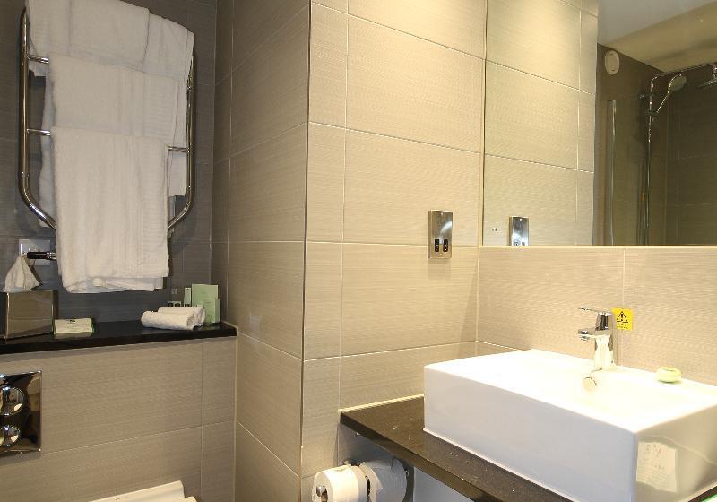 اتاق پرمیوم, Holiday Inn Huntingdon Racecourse, An Ihg