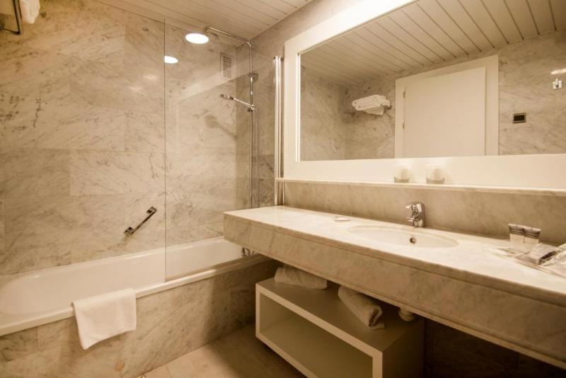 اتاق استاندارد, Holiday Inn Huntingdon Racecourse, An Ihg