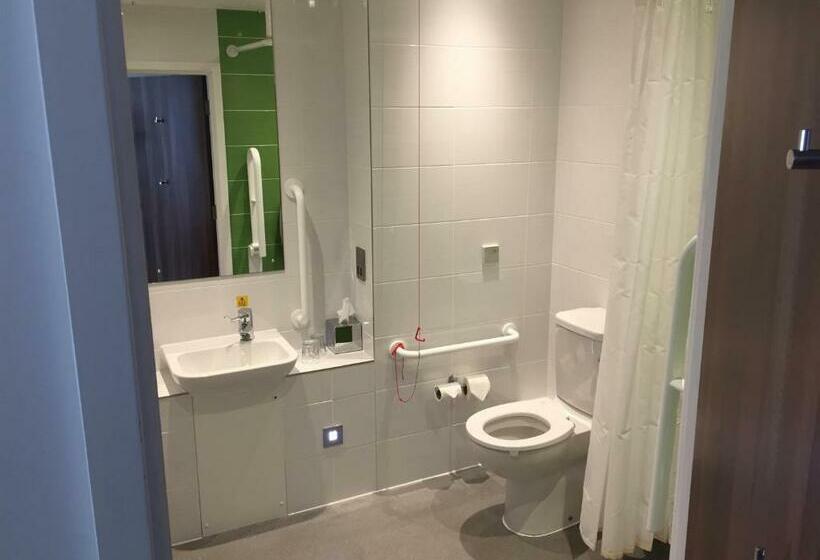 اتاق استاندارد برای معلولان, Holiday Inn Huntingdon Racecourse, An Ihg