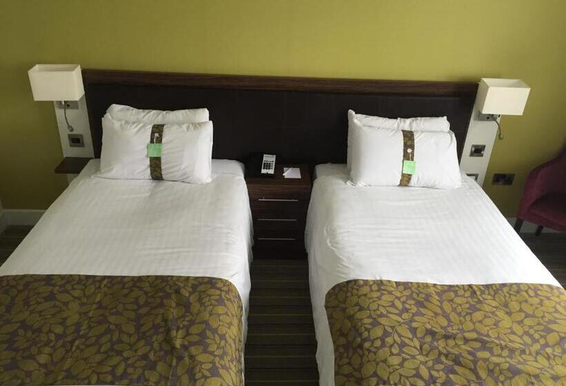 اتاق استاندارد, Holiday Inn Huntingdon Racecourse, An Ihg
