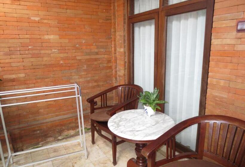 Standard Room, Laghawa Beach