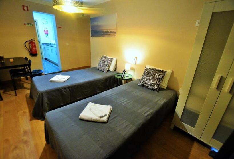 استودیو استاندارد با بالکن, Suites & Apartments   Dp Setubal
