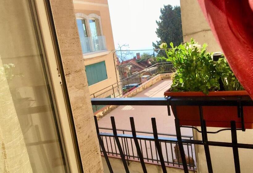 Quarto Estandar com Sacada, B&b Antonella
