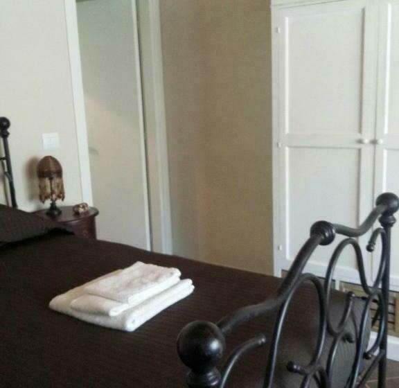 اتاق استاندارد سه نفره, B&b Casa Marvita