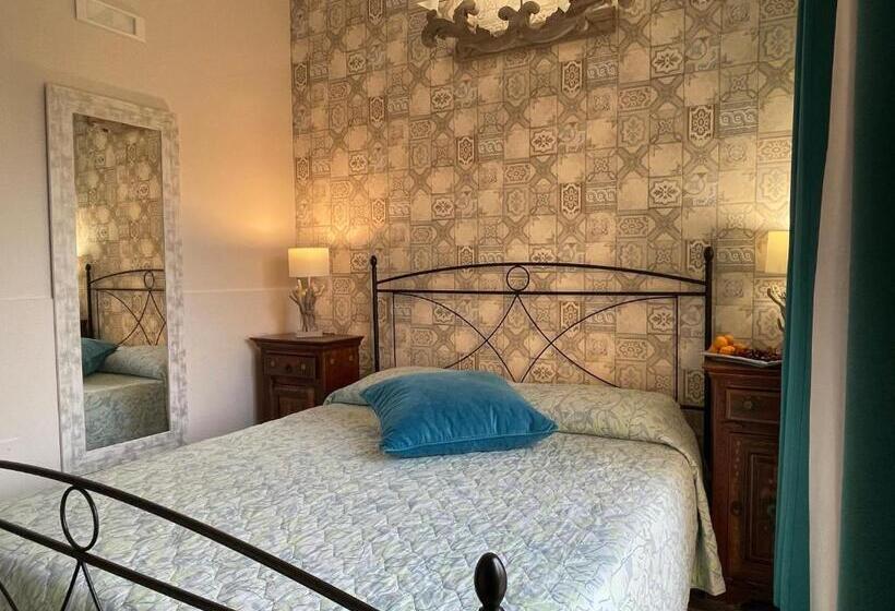スーペリアトリプルルーム, Relais Dea Degli Ulivi