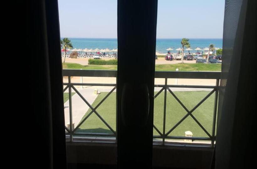 استودیوی استاندارد با چشم‌انداز دریا, Porto South Beach Royal Sea View Families صف اول بحر مباشر