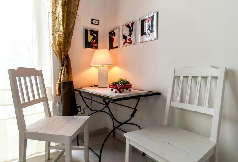 اتاق استاندارد چهار تخته, Il Veliero B&b