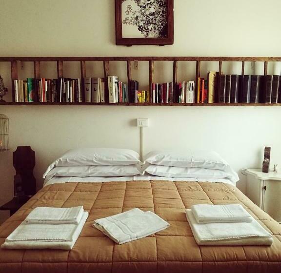 اتاق استاندارد, B&b Lamagia Di Corte Moronati