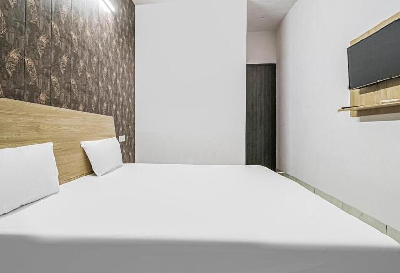 اتاق کلاسیک سه تخته, Oyo 82616 Prime Property