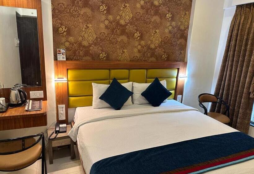 Номер Deluxe, Srikrishna Paradise Hotel Thane Navi Mumbai